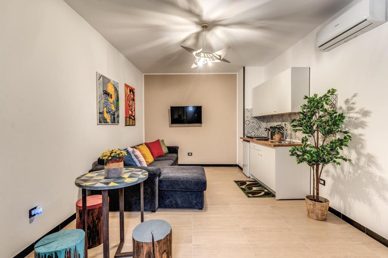 The Quarters Naples Apartments Extérieur photo
