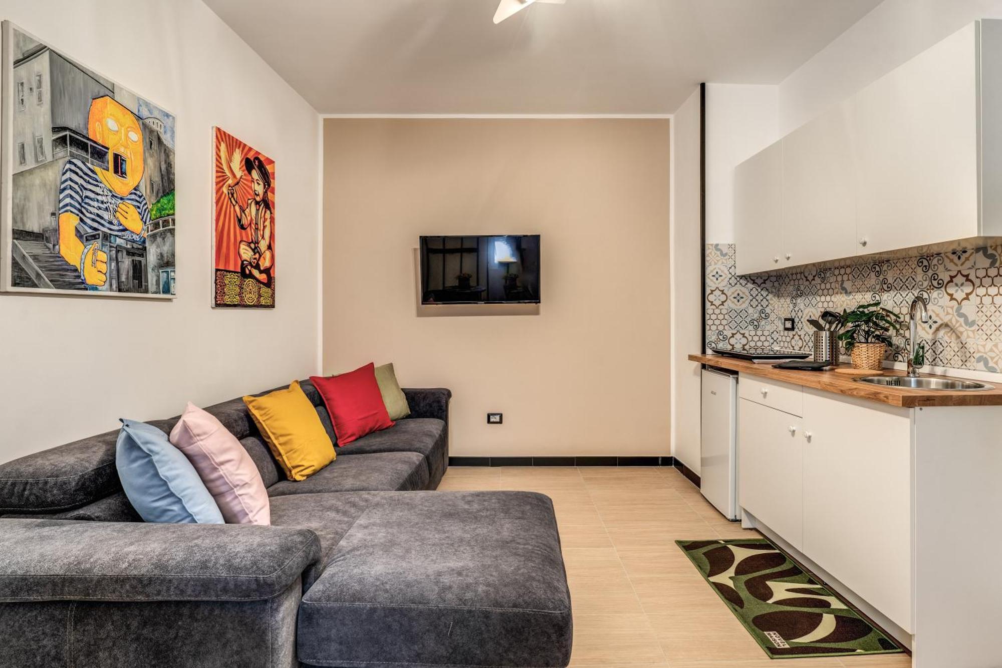 The Quarters Naples Apartments Extérieur photo