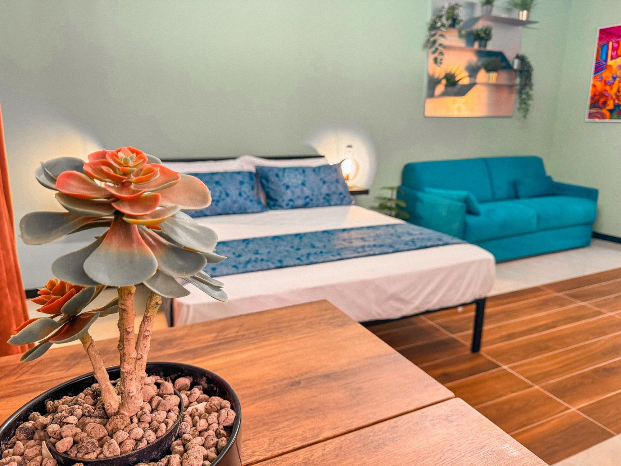 The Quarters Naples Apartments Extérieur photo