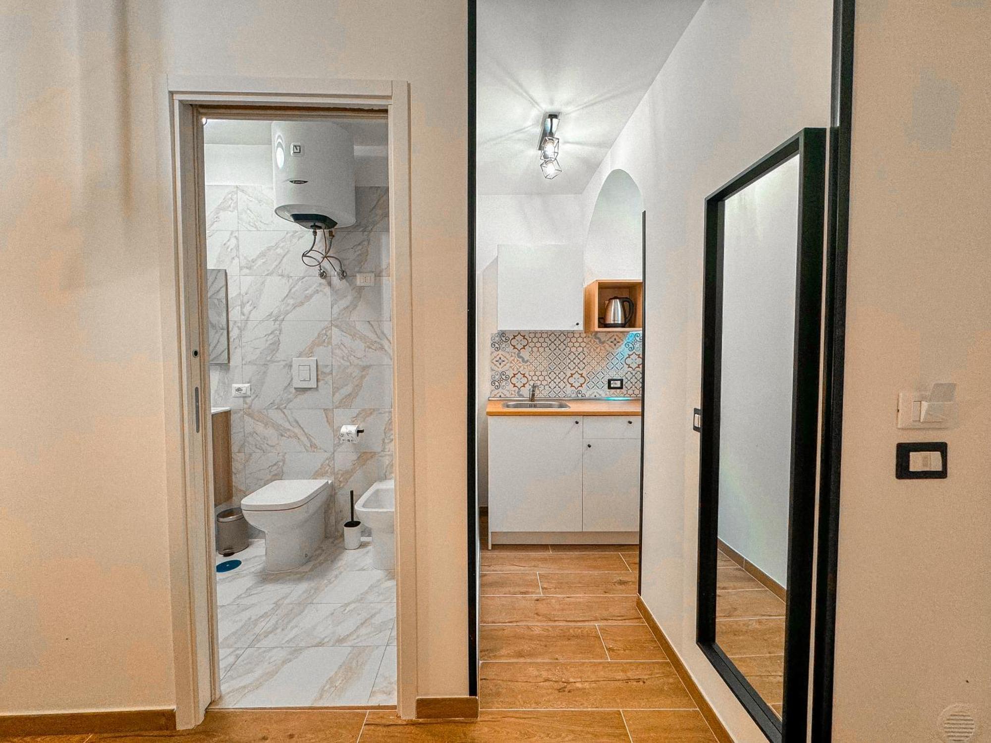 The Quarters Naples Apartments Extérieur photo